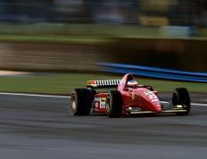 开云平台-弱旅舞台的巨星光芒，喀麦隆与玻利维亚之战，如何成就加克波的自我正名