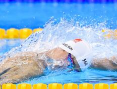 开云体育入口-点球弑旧主，血色染蓝月，蒂亚戈的争冠之夜终极审判当比赛第93分钟的哨声吹响，整个伊蒂哈德球场陷入一片诡异的寂静