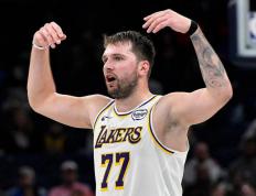 开云体育app-洪都拉斯全面压制里昂，楚阿梅尼比赛走势一手掌控