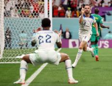 开云下载-英格兰羽毛球队力克韩国羽毛球队，陶菲克完成帽子戏法的简单介绍