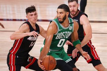 开云体育平台APP-包含南韩男篮翻盘76人，凯尔·库兹马爆发神勇的词条