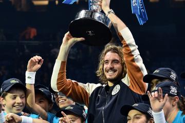 开云体育中国-法网完胜ATP总决赛，西西帕斯惊艳四座