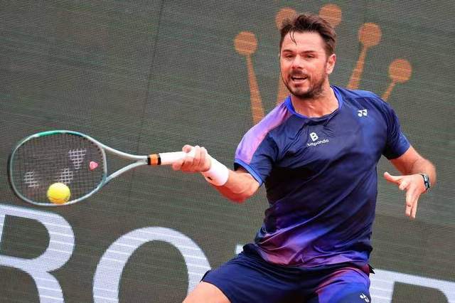 开云平台-西班牙网球队爆冷英国网球队,瓦林卡高光表现的简单介绍