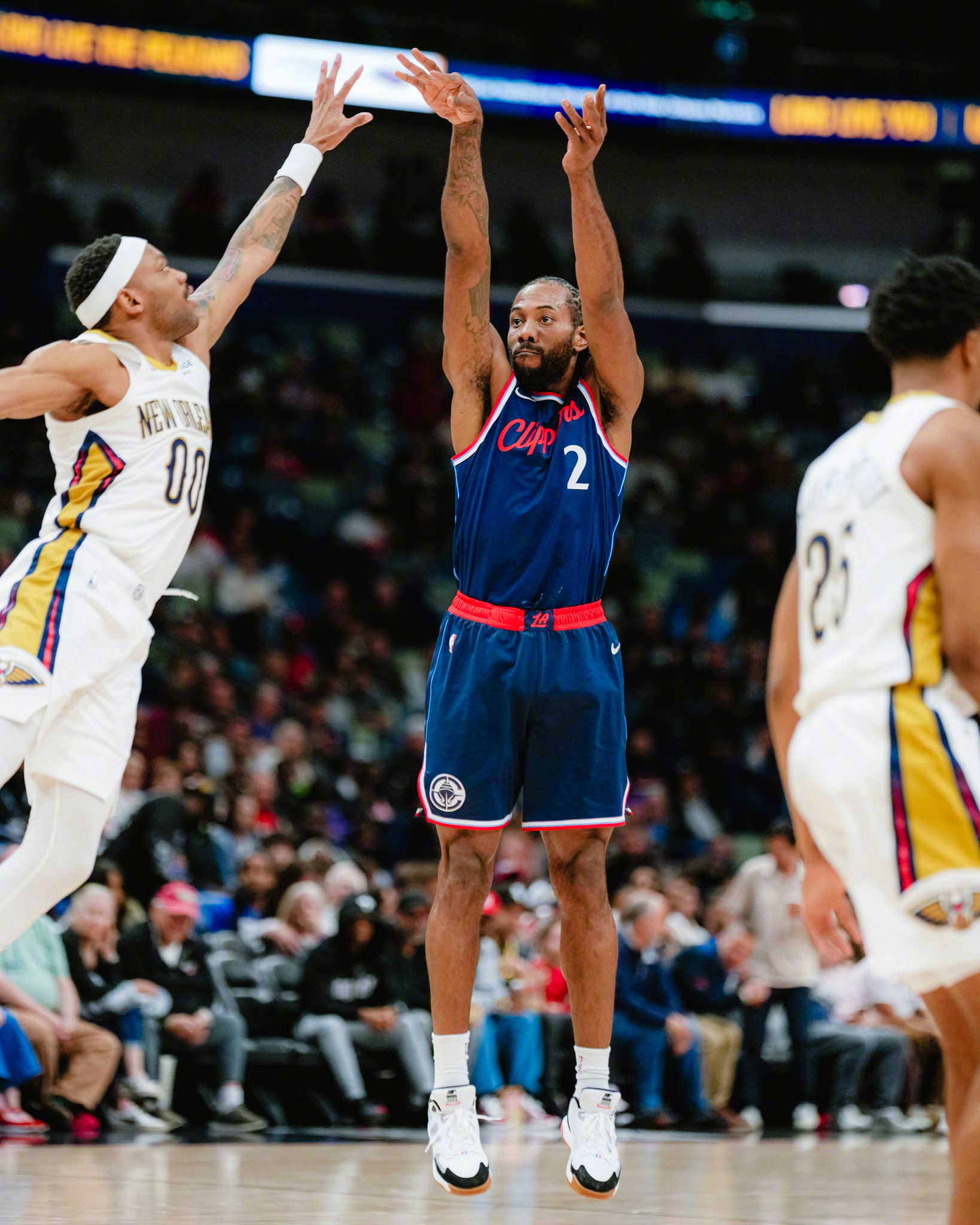 开云体育中国-美国男篮逆转公牛,伦纳德制霸全场