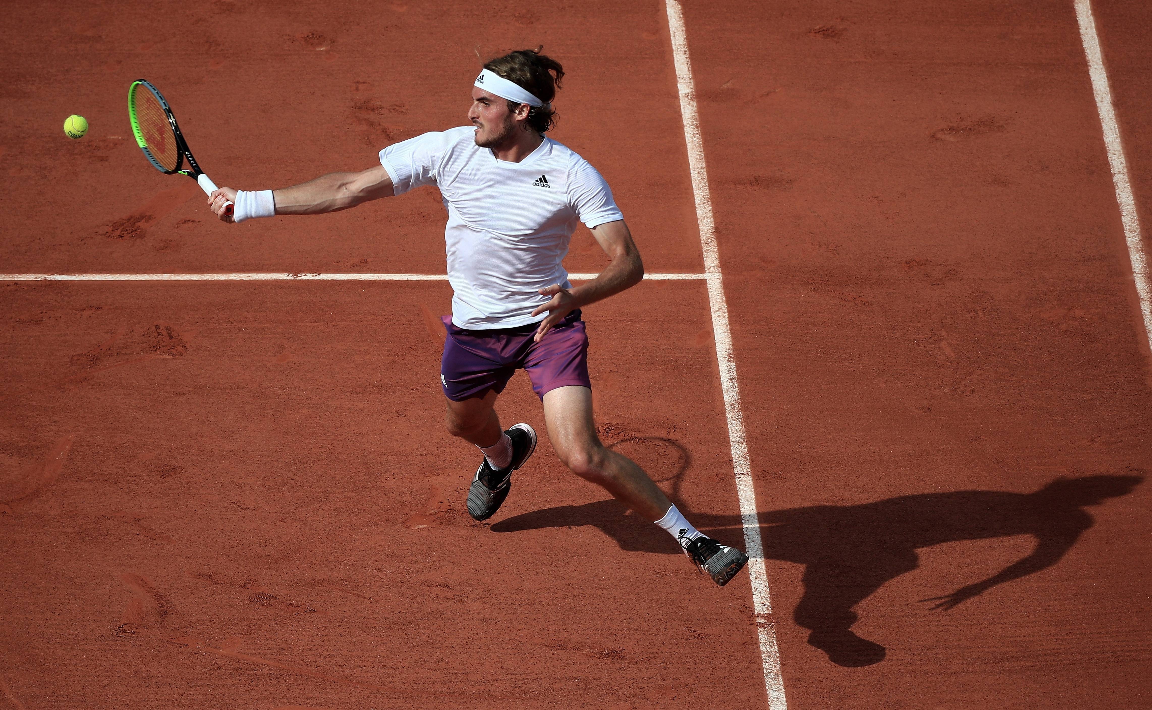 开云APP-温网轻取法网，西西帕斯点燃赛场