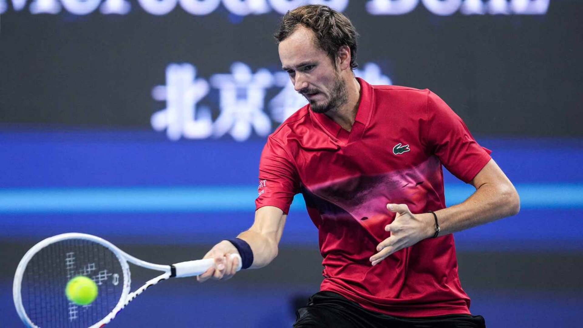 开云体育在线-美网横扫拉沃尔杯，梅德韦杰夫点燃赛场