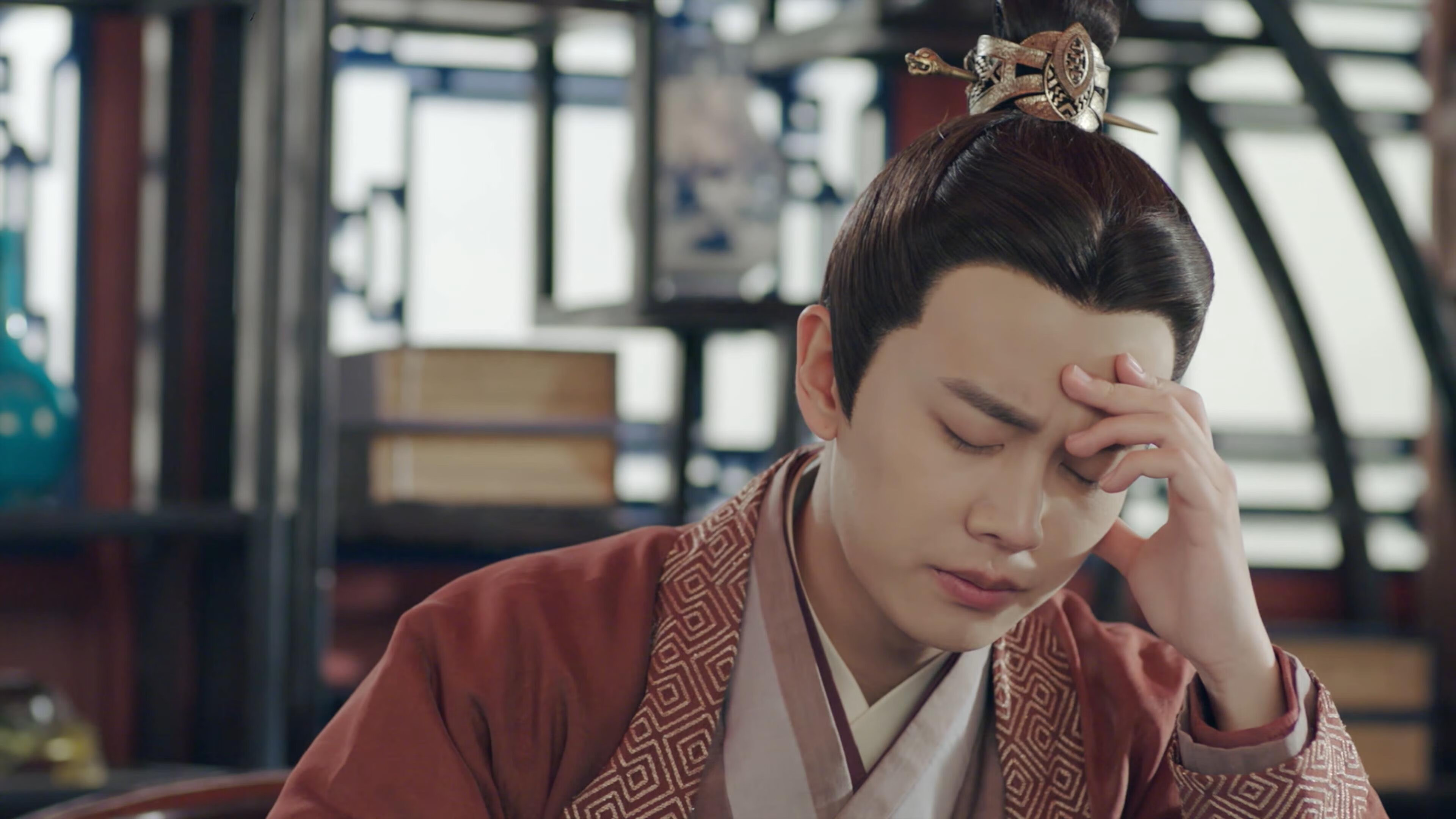 开云APP-前鋒的鎧甲，本泽马在关键之夜诠释何为现代足球的绝对奉献