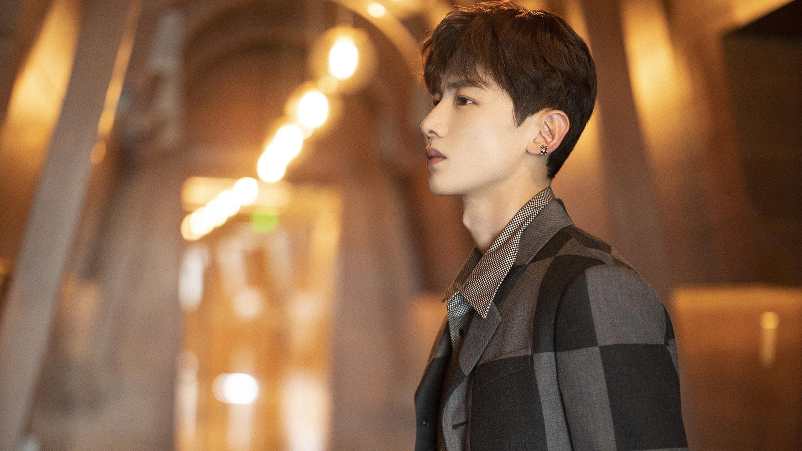 开云体育-奥运前哨战，猛龙狙击绿军，霸权崩坍与新生代崛起